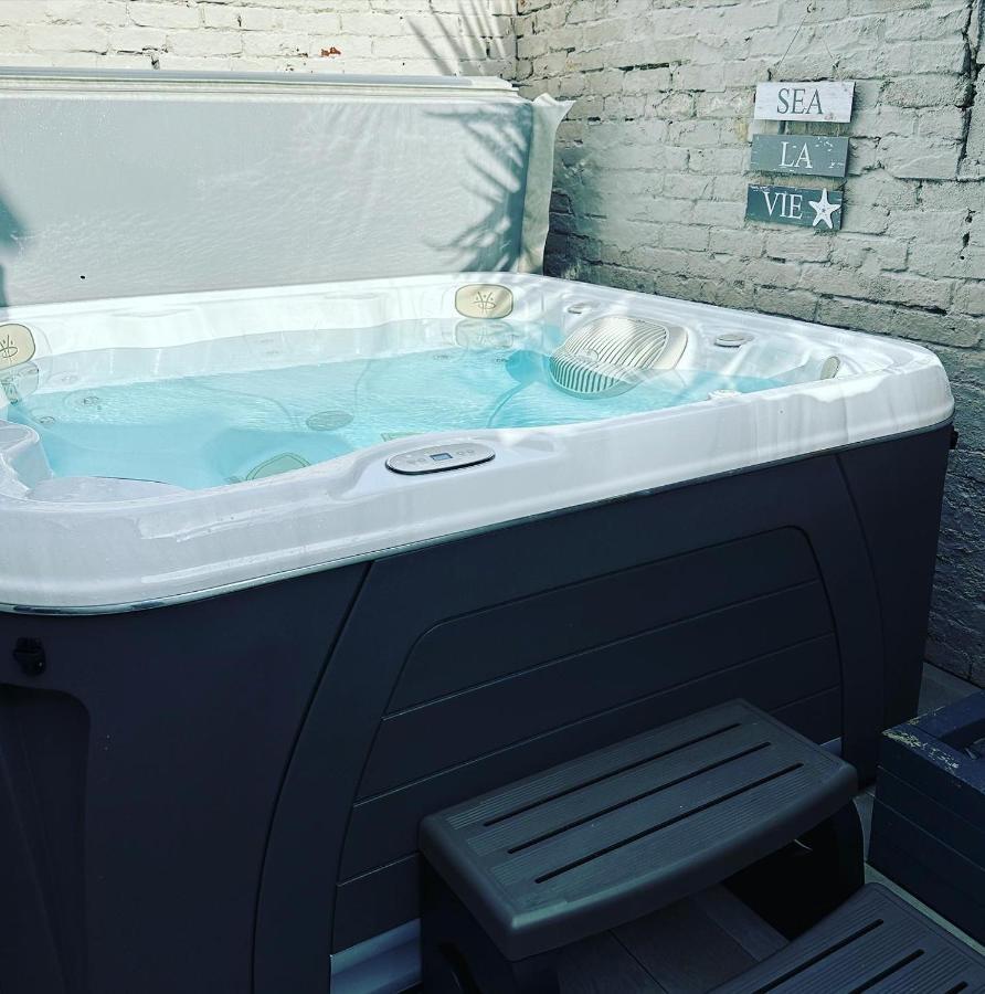 Spa Cottage Уеймут Екстериор снимка